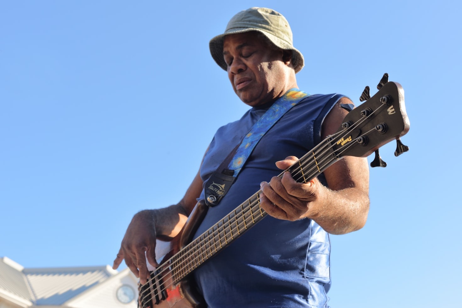 10 Essential Jazz Bass Techniques from Morten Ramsbøl